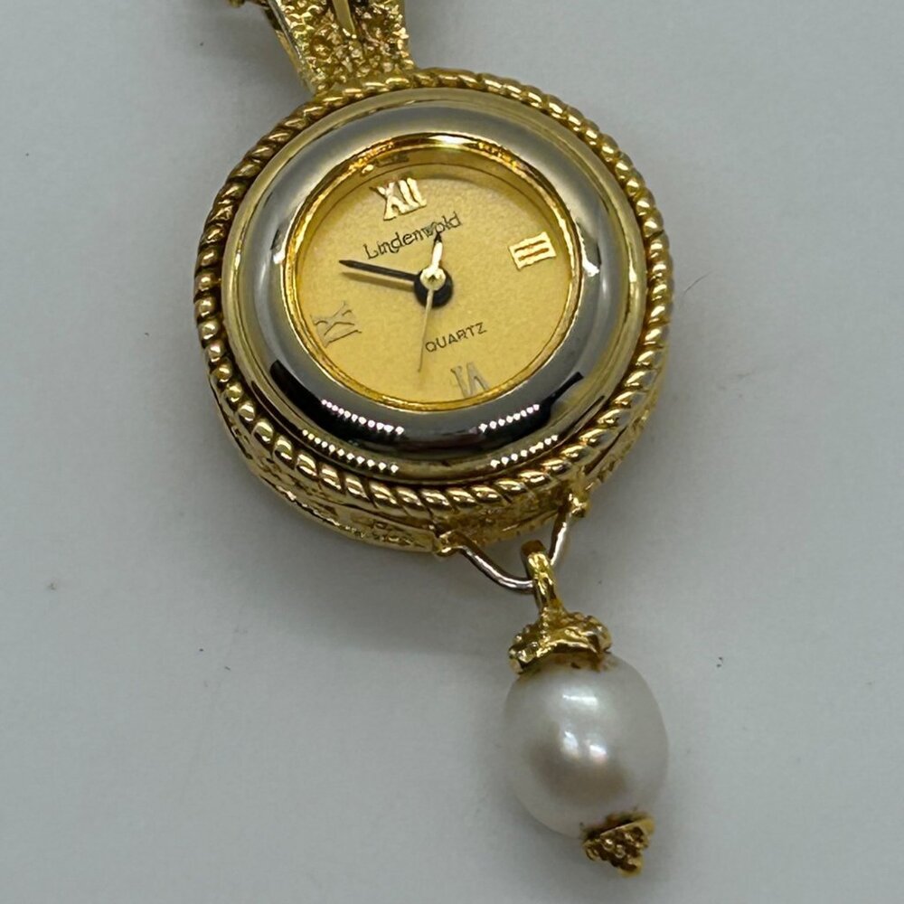 Gold Tone Pendant Watch Necklace With Faux Pearl Drop Floral Roman Working READ - Picture 9 of 10